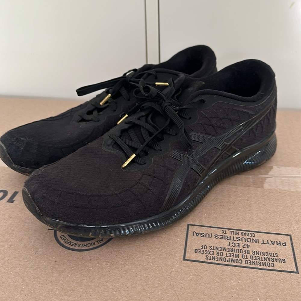 ASICS gel-quantam infinity